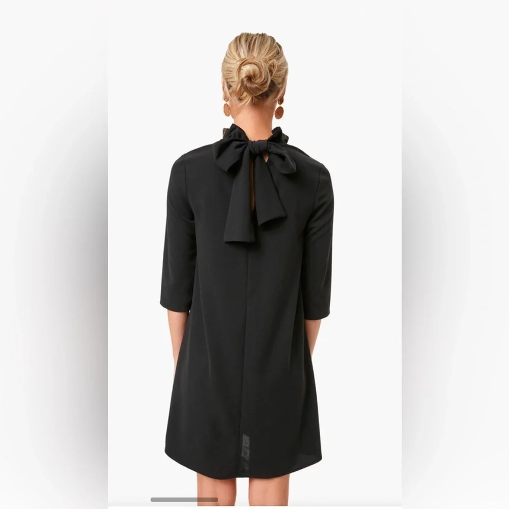 Tuckernuck Pomander Place Daphne Dress Black size small minimalist chic holiday